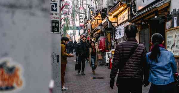 2019年1月5日小寒出生女孩如何起名？孩子缺什么五行？